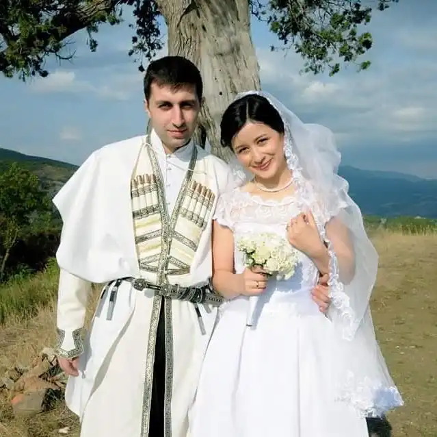 عروسی در گرجستان را با هادینگ جئوریتا تجربه کنید